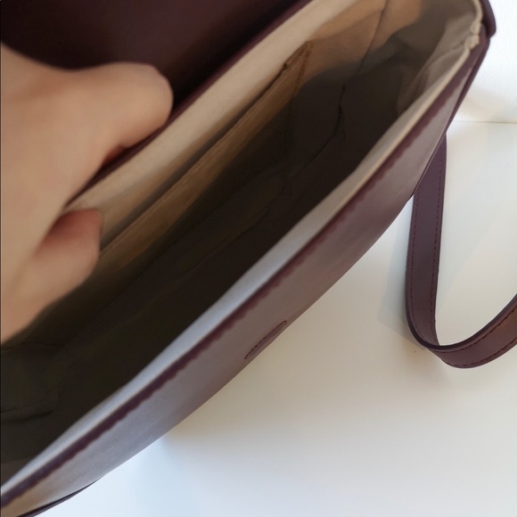 Burgundy shoulder bag - Picture 7 of 8